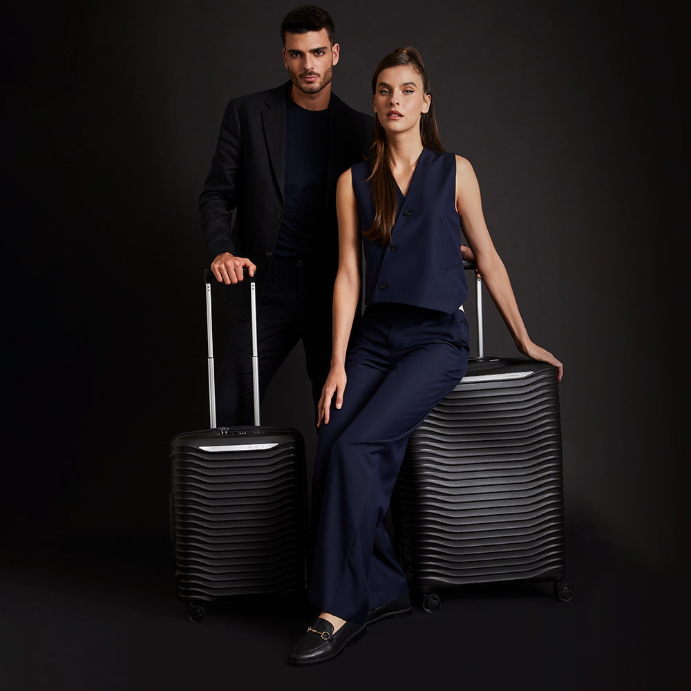 Maleta Upscape Black L