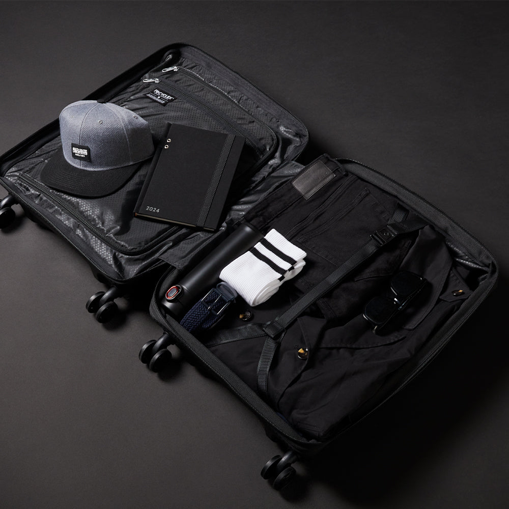 Maleta Upscape Black L